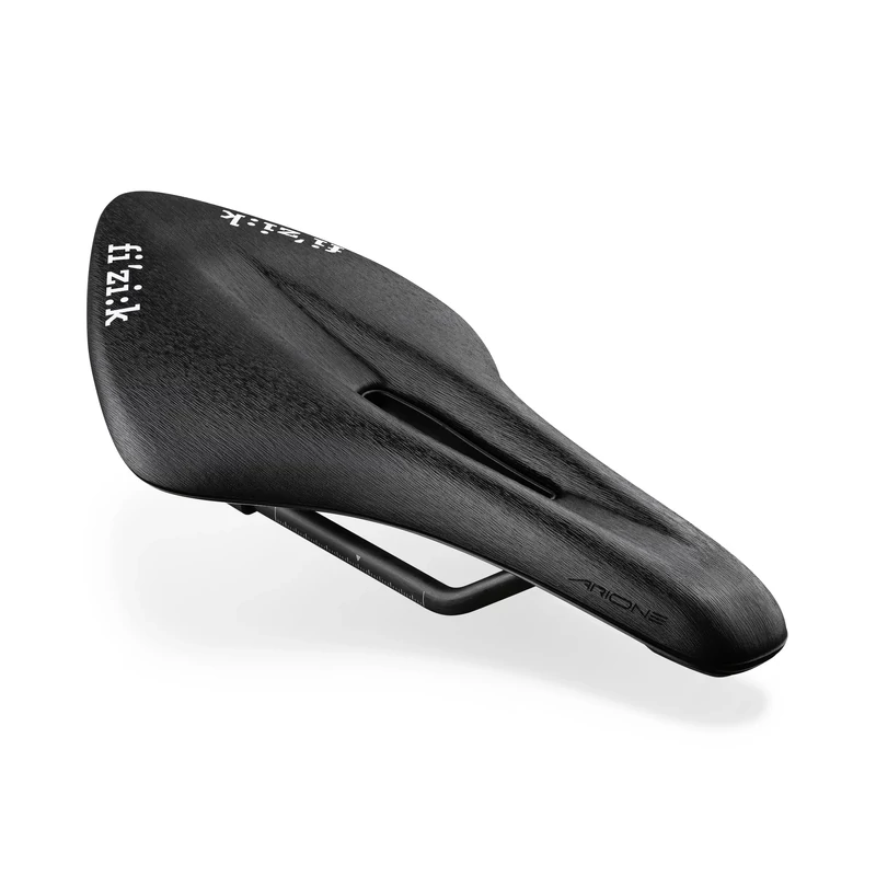 FIZIK Arione R1 Lite kerékpár nyereg - 135 mm