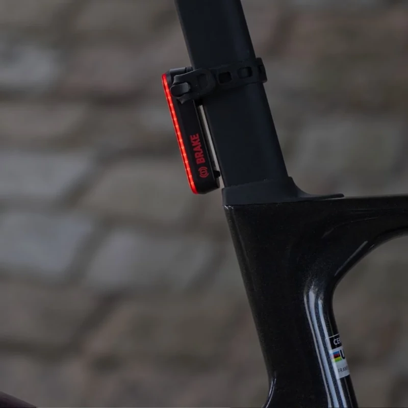 BBB SignalBrake-i kerékpár hátsó lámpa - 13