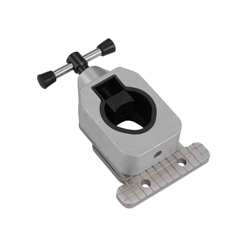 BBB SteererTube csővágást segítő eszköz