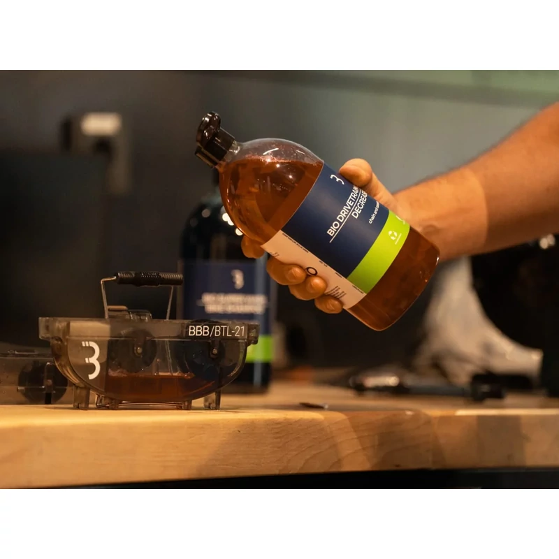 BBB BioDrivetrain Cleaner tisztító és zsírtalanító folyadék - 1 liter - 3