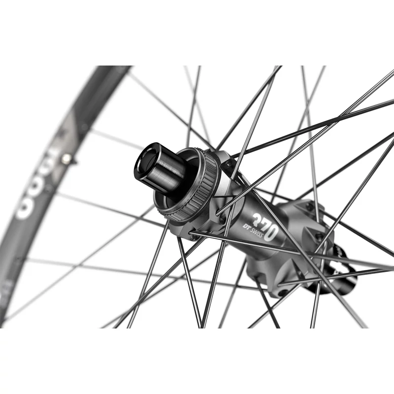 DT SWISS X 1900 SPLINE 100/142 kerékpár kerékszett - Shimano - 8