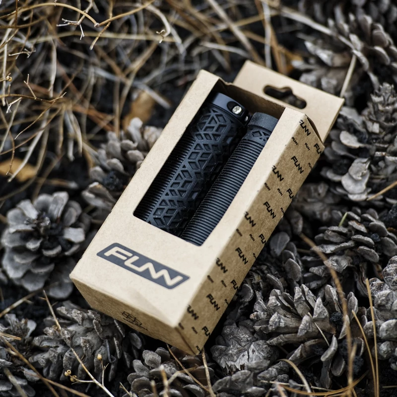 FUNN Hilt kerékpár markolat - fekete - 4