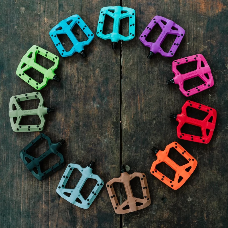 FUNN Taipan kerékpár pedál - fekete - 2