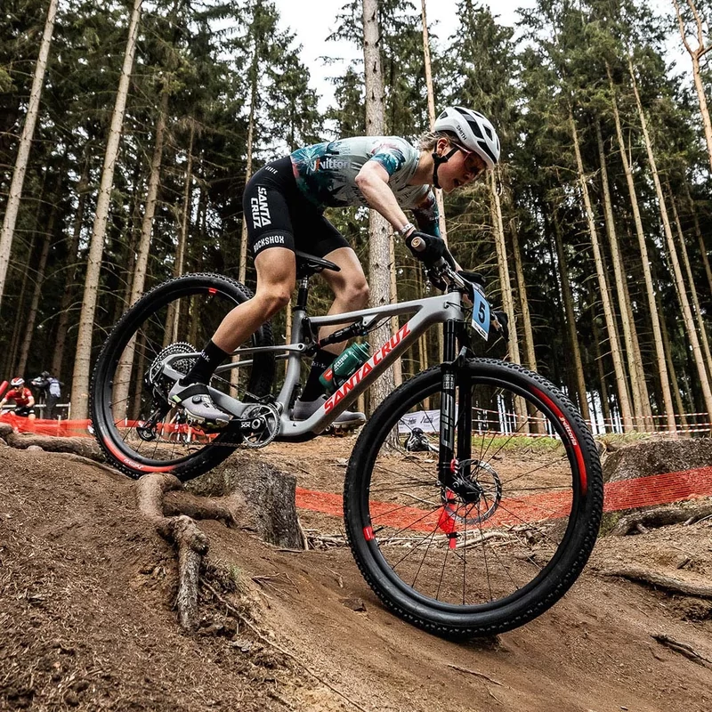 FIZIK Vento Argo X1 kerékpár nyereg - 140 mm - 8