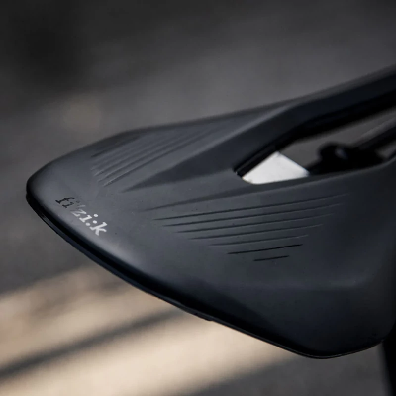 FIZIK Vento Argo R3 kerékpár nyereg - 140 mm - 7