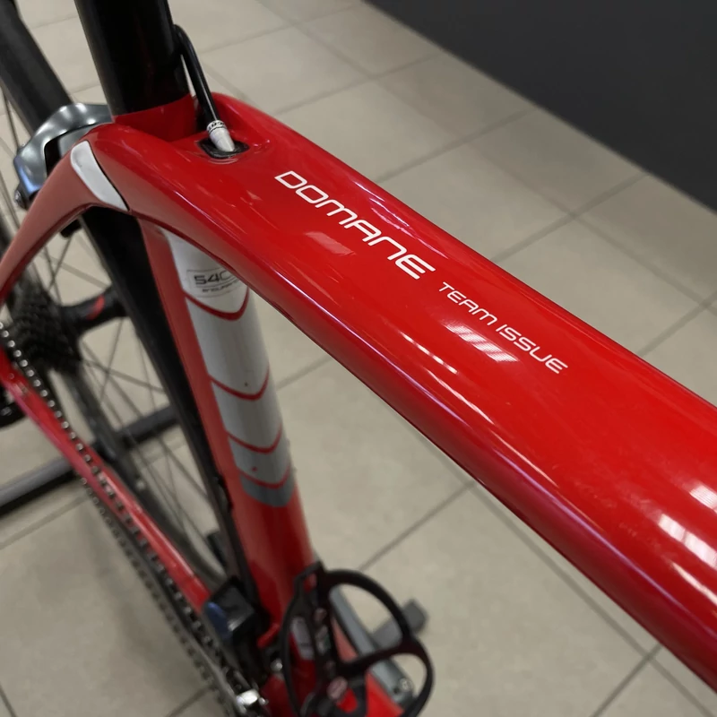 TREK Domane SLR 7 Team Issue országúti kerékpár 2017 - használt