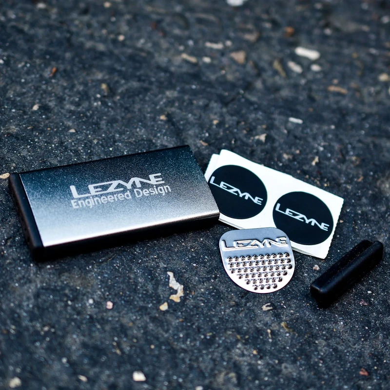 LEZYNE Metal Kit defektjavító készlet - fekete - 5
