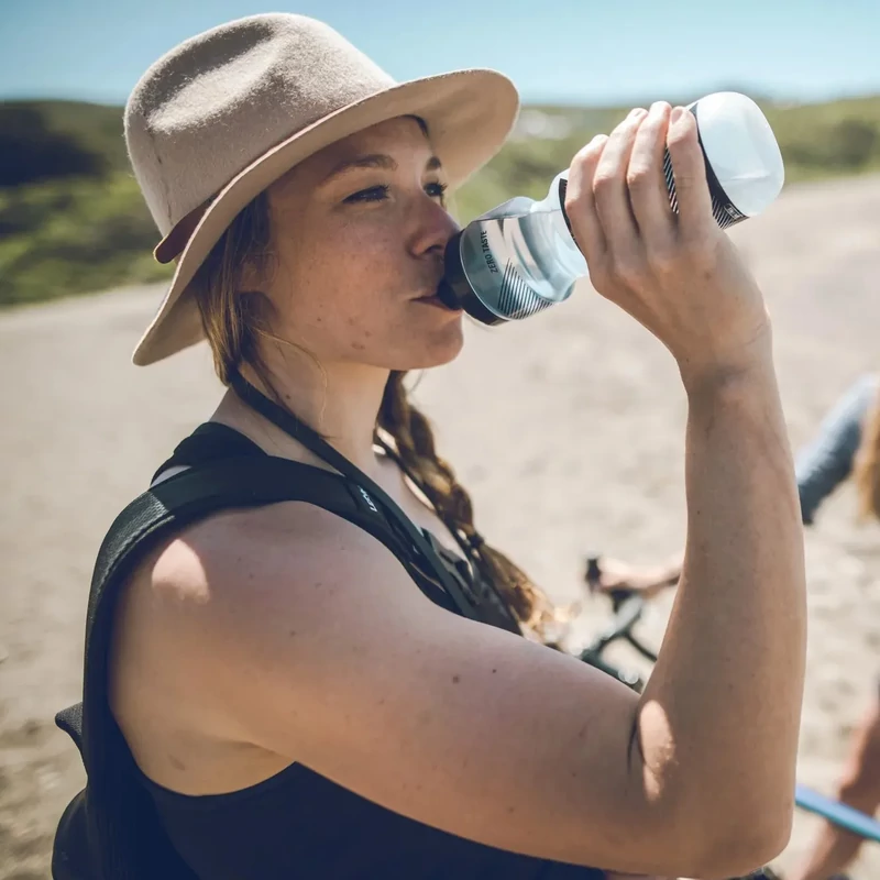 LEZYNE Flow 750 kerékpáros kulacs - átlátszó - 8