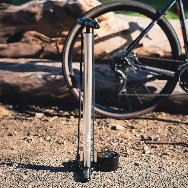 LEZYNE Alloy HV Digital Drive 3.5 kerékpár állópumpa - fekete - 3