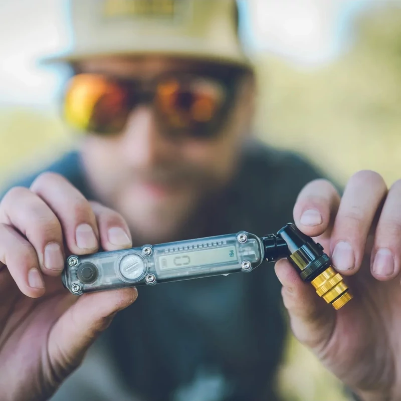 LEZYNE Digital Check Drive kerékpáros nyomásmérő - 7