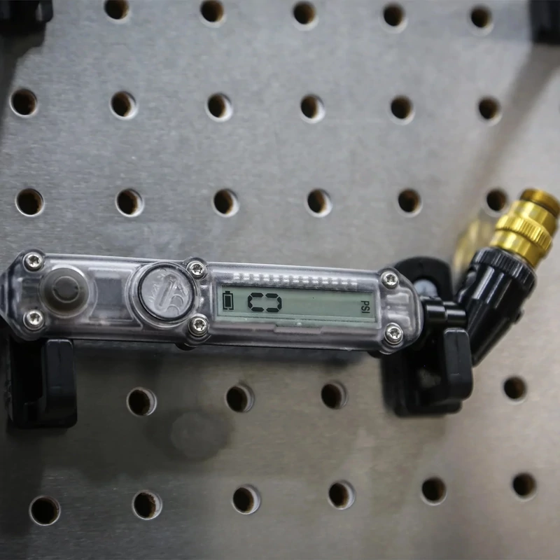 LEZYNE Digital Check Drive kerékpáros nyomásmérő - 9