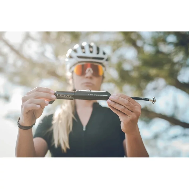 LEZYNE Digital Pressure Drive kerékpáros kézipumpa - 7