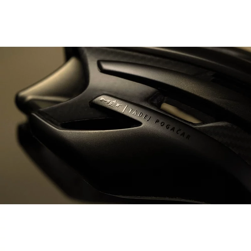 MET Trenta 3K Carbon MIPS Tadej Pogacar Black Edition kerékpáros sisak - S - 7