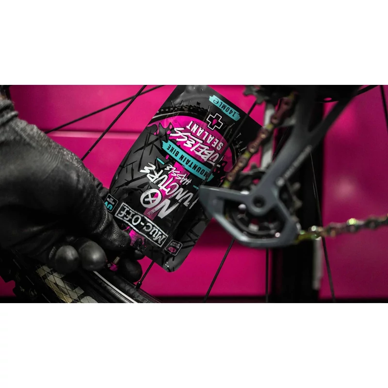 Muc-Off No Puncture Mountain Bike tubeless defektgátló folyadék - 140 ml - 2