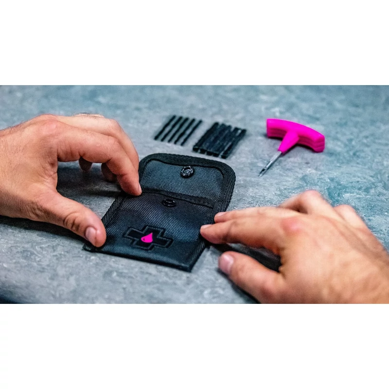 MUC-OFF Puncture Plug Tubeless defektjavító szett - 2