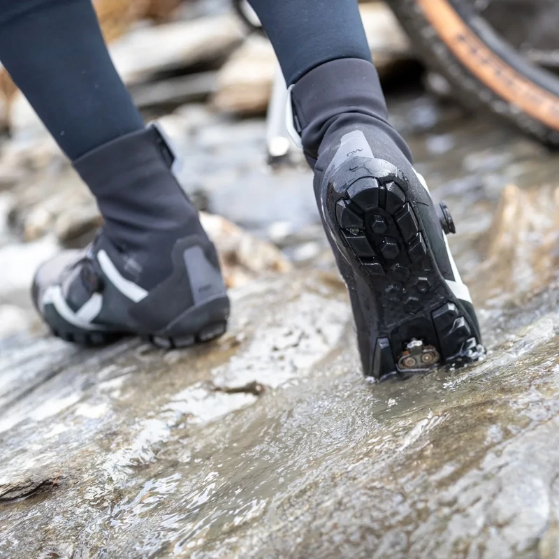 NORTHWAVE Celsius XT GTX kerékpáros cipő - homok - 40 - 7