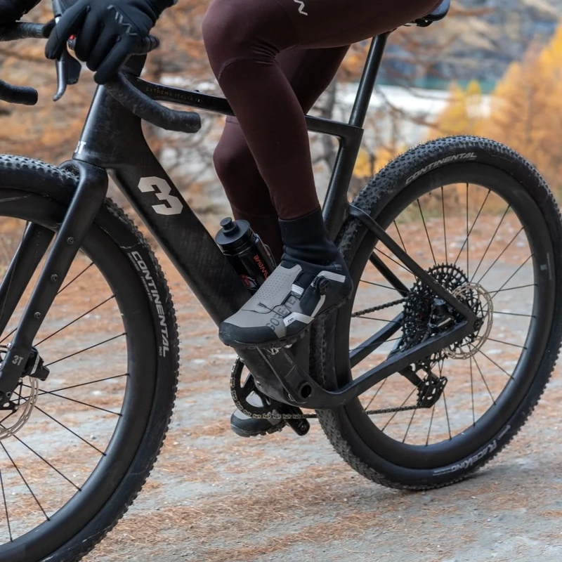 NORTHWAVE Celsius XT GTX kerékpáros cipő - homok - 40 - 10