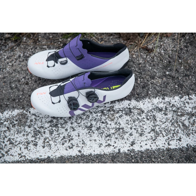 NORTHWAVE Veloce Extreme országúti kerékpáros cipő - szürke - 41 - 4