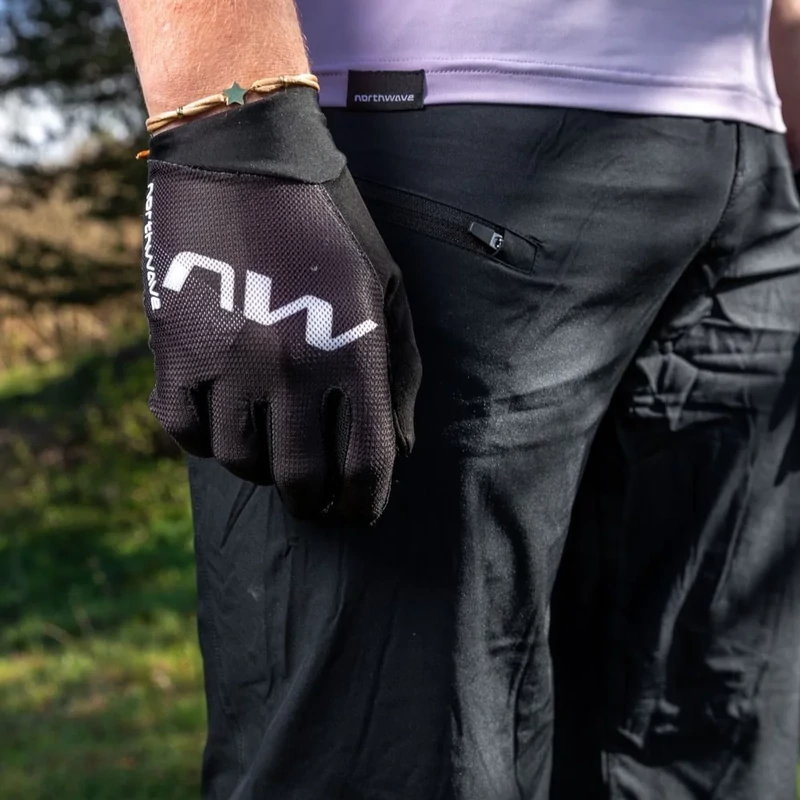 NORTHWAVE Bomb kerékpáros rövidnadrág - fekete - S - 3