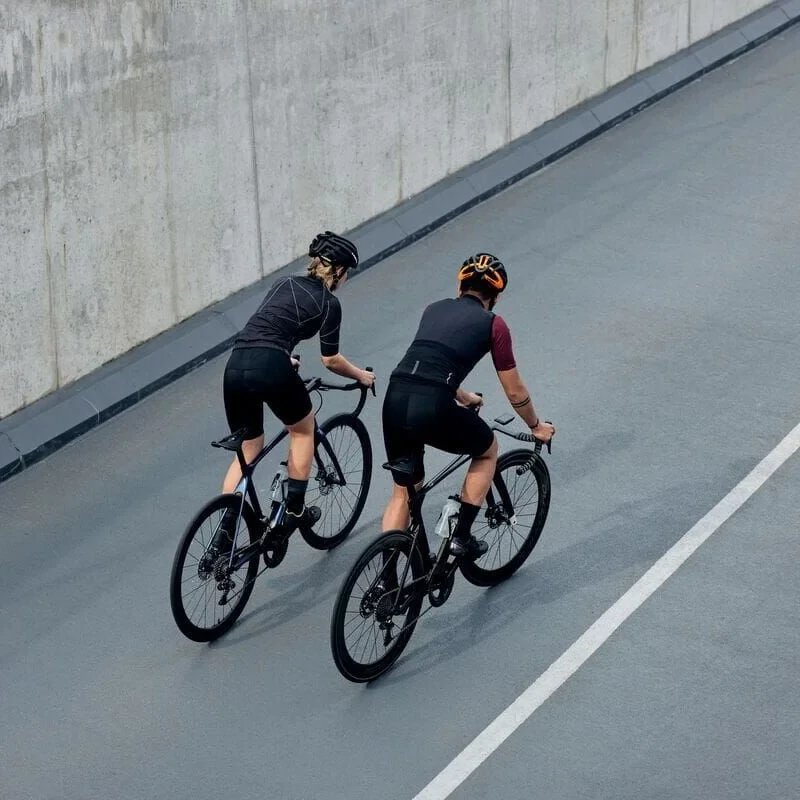 PRO Stealth Curved Performance kerékpár nyereg - 142 mm - 10