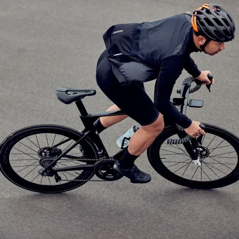 PRO Stealth Curved Performance kerékpár nyereg - 142 mm - 8