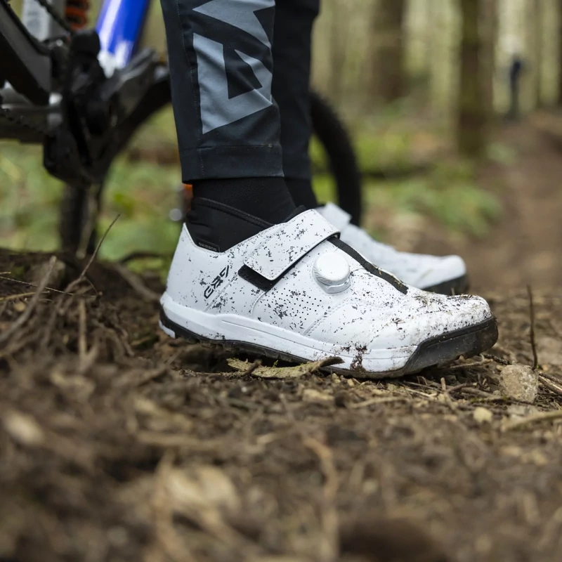 SHIMANO GE900 HS kerékpáros cipő - fekete - 38 - 11