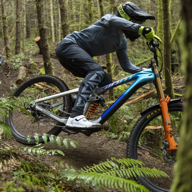 SHIMANO GE900 HS kerékpáros cipő - fekete - 38 - 12